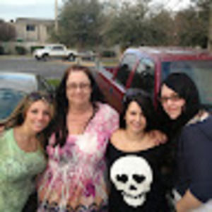 Meet your Posher, Stacy